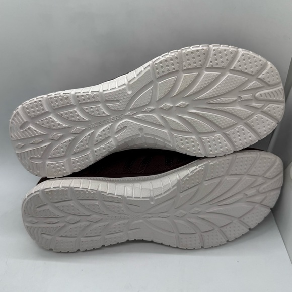 Skechers Women's Slip-ins Virtue Washable Mesh Shoes Knit Sneakers Burgundy Sz 8 - Picture 9 of 10